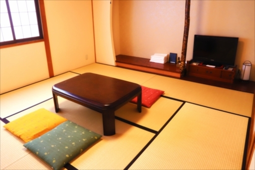 Standard Japanese room ８畳和室